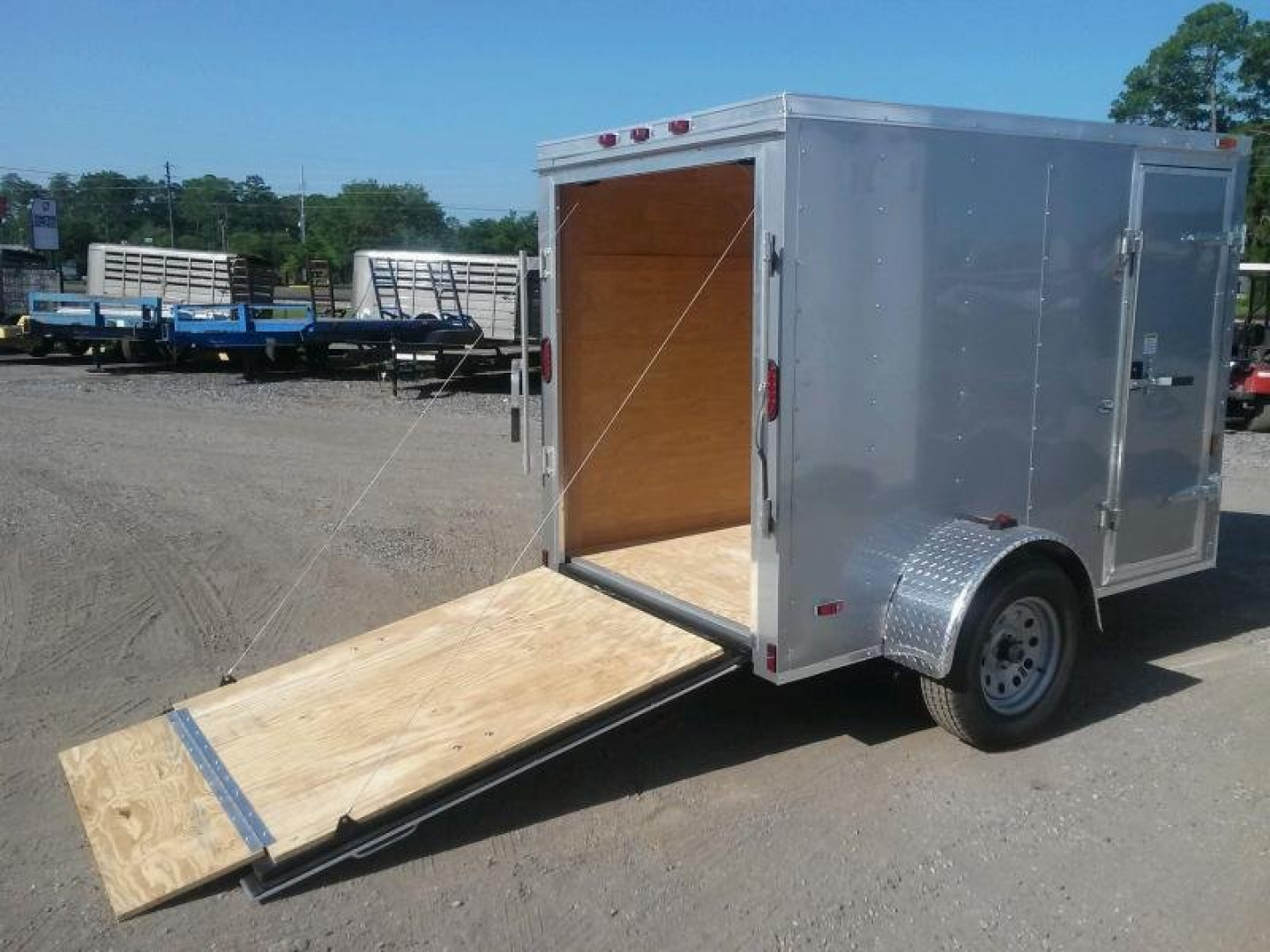 New GANS58SA CARGO MATE 5' X 8' ENCLOSED CARGO TRAILER W/ REAR RAMP DOOR & SIDE DOOR