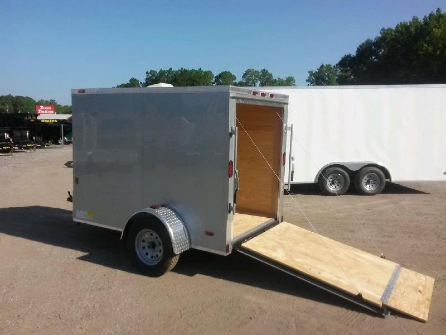 New GANS58SA CARGO MATE 5' X 8' ENCLOSED CARGO TRAILER W/ REAR RAMP DOOR & SIDE DOOR