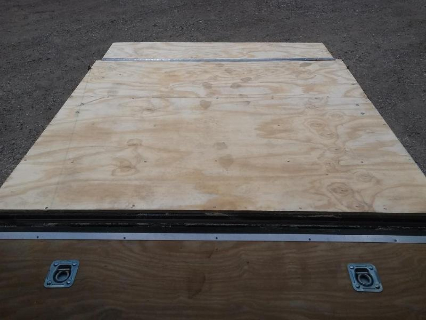 New GANS8524TA3 CARGO MATE 8.5' X 24' ENCLOSED CARGO TRAILER W/ REAR RAMP DOOR & SIDE DOOR