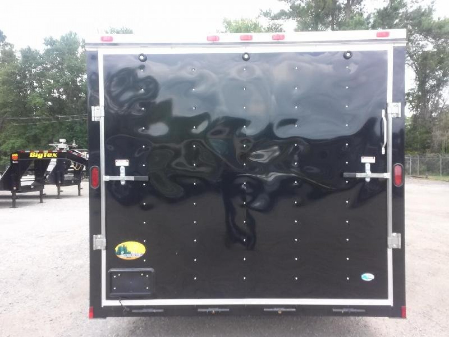 New GANS8524TA3 CARGO MATE 8.5' X 24' ENCLOSED CARGO TRAILER W/ REAR RAMP DOOR & SIDE DOOR