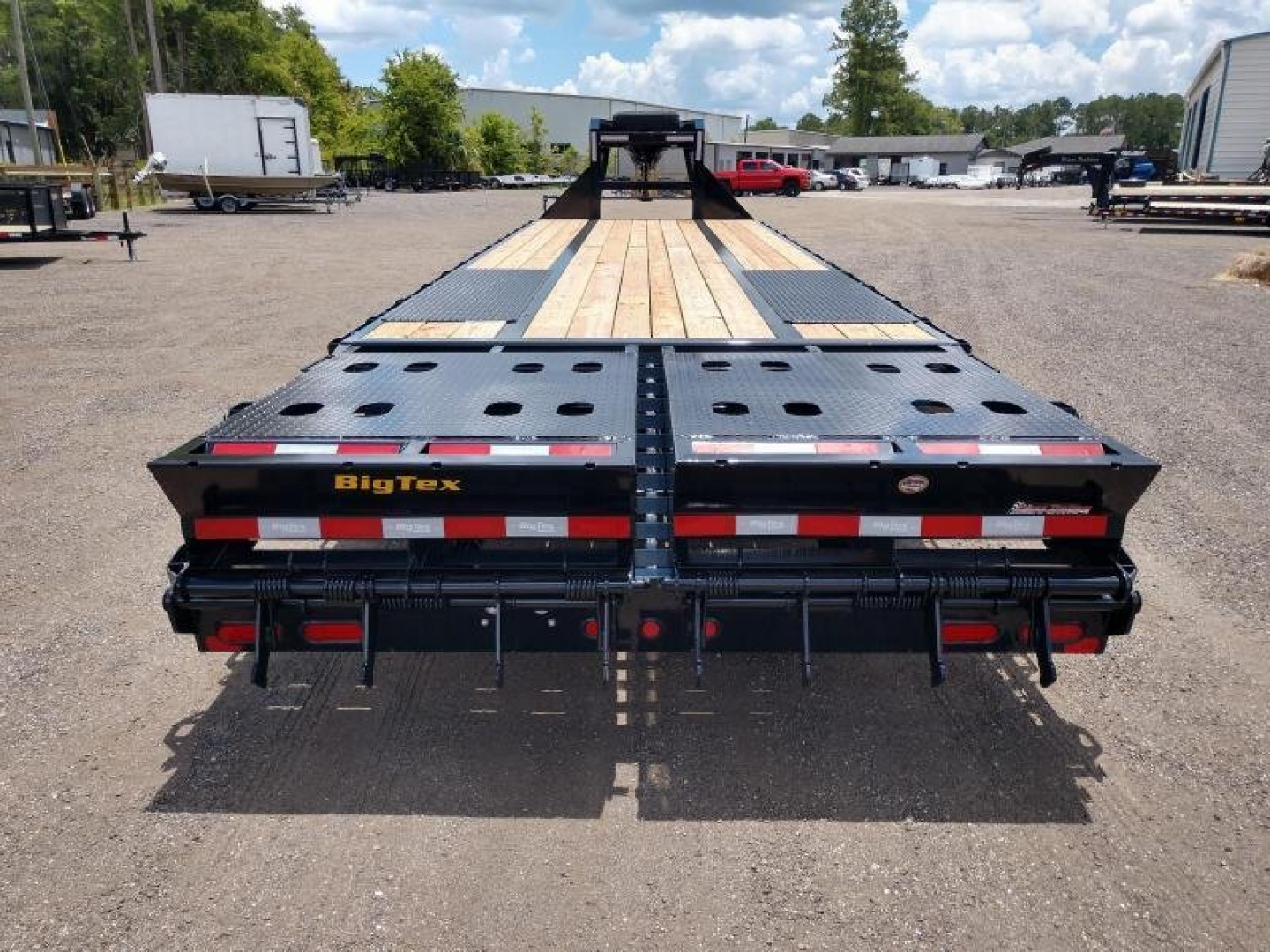 New 22GN-40D5A-MRBK BIG TEX 8.5' X 40' GOOSENECK DUAL TANDEM FLAT BED W/ MEGA RAMPS & FREE SPARE TIRE