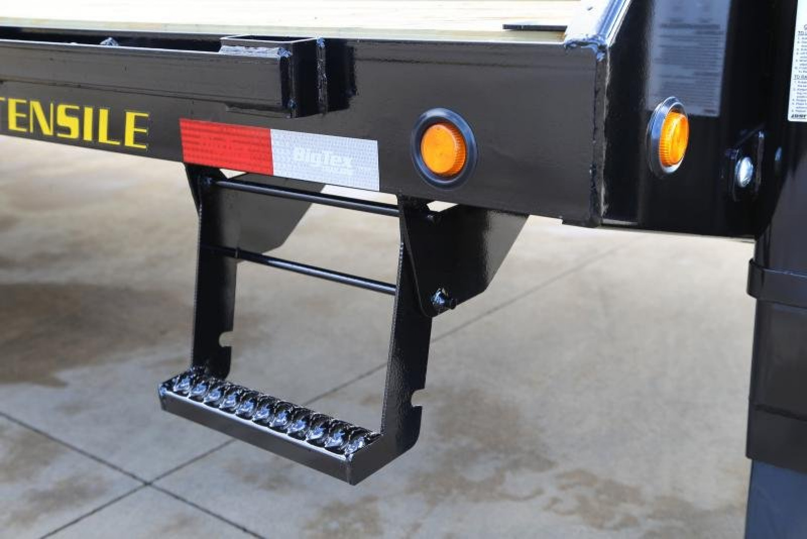 New 22GN-40D5A-MRBK BIG TEX 8.5' X 40' GOOSENECK DUAL TANDEM FLAT BED W/ MEGA RAMPS & FREE SPARE TIRE
