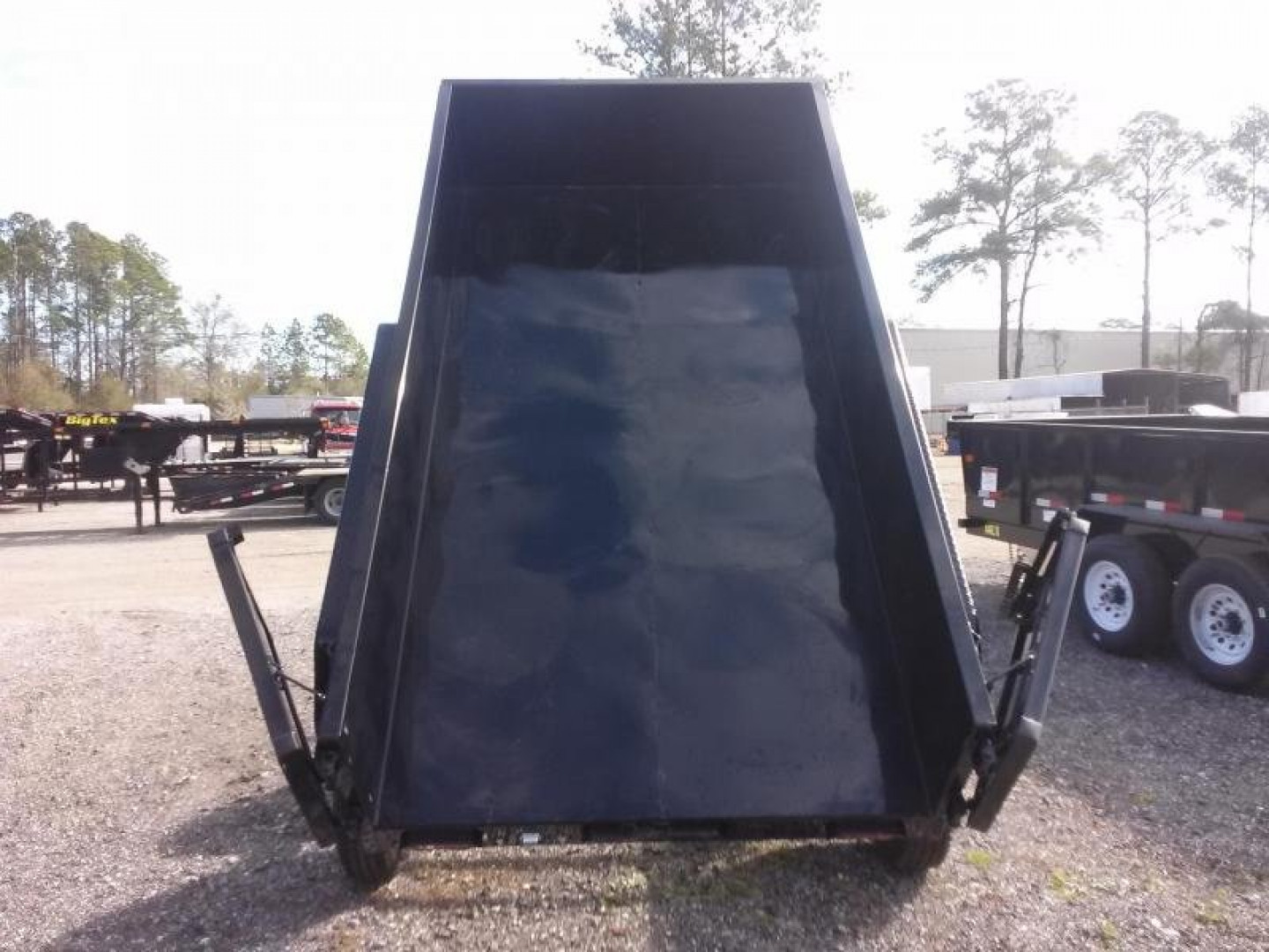 New 70SR-10-5WDD BIG TEX 5' X 10' DUMP TRAILER W/ DOUBLE REAR DOORS