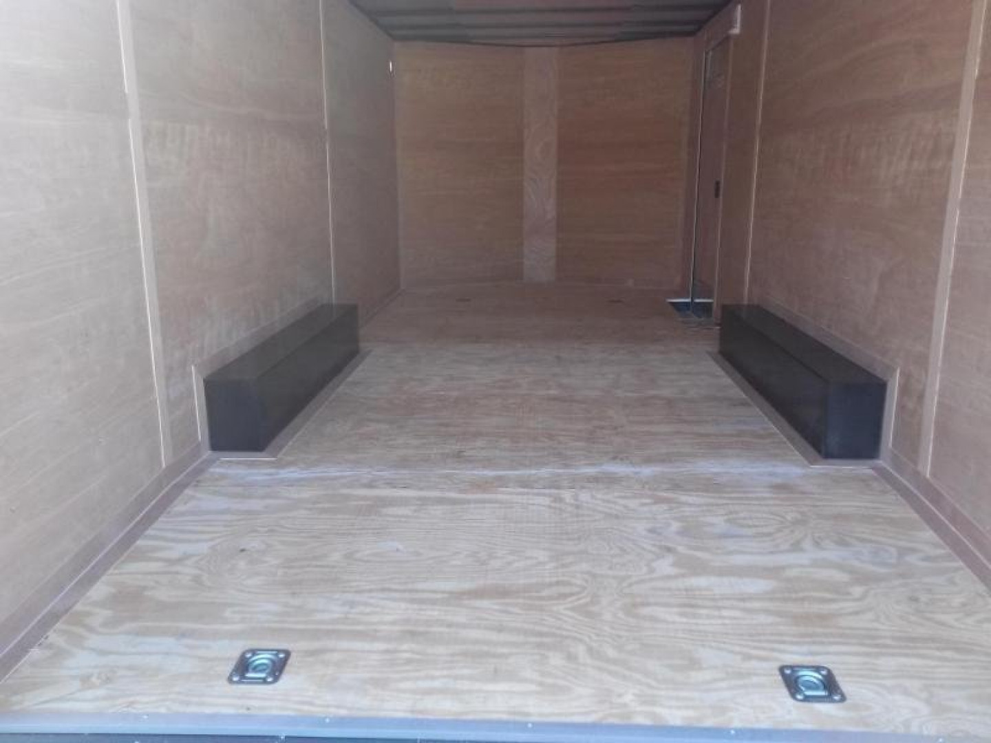 New GANS8520TA2 CARGO MATE 8.5' X 20' ENCLOSED CARGO TRAILER W/ REAR RAMP DOOR & SIDE DOOR