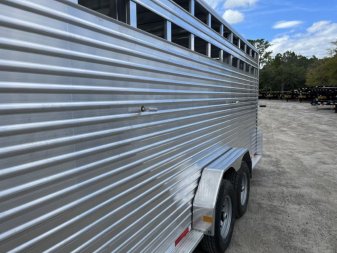 New LIVGN14K24 FRONTIER 7' X 24' ALUMINUM GOOSENECK LIVESTOCK TRAILER