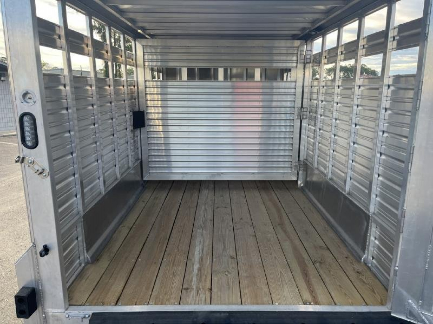 New LIV167LITE FRONTIER 7' X 16' ALUMINUM LIVESTOCK TRAILER