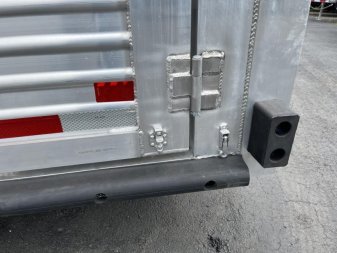 New LIVGN14K20 FRONTIER 7' X 20' ALUMINUM GOOSENECK STOCK TRAILER