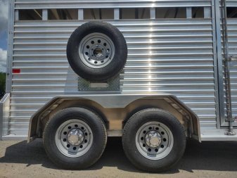 New LIV147 FRONTIER 7' X 14' ALUMINUM LIVESTOCK TRAILER