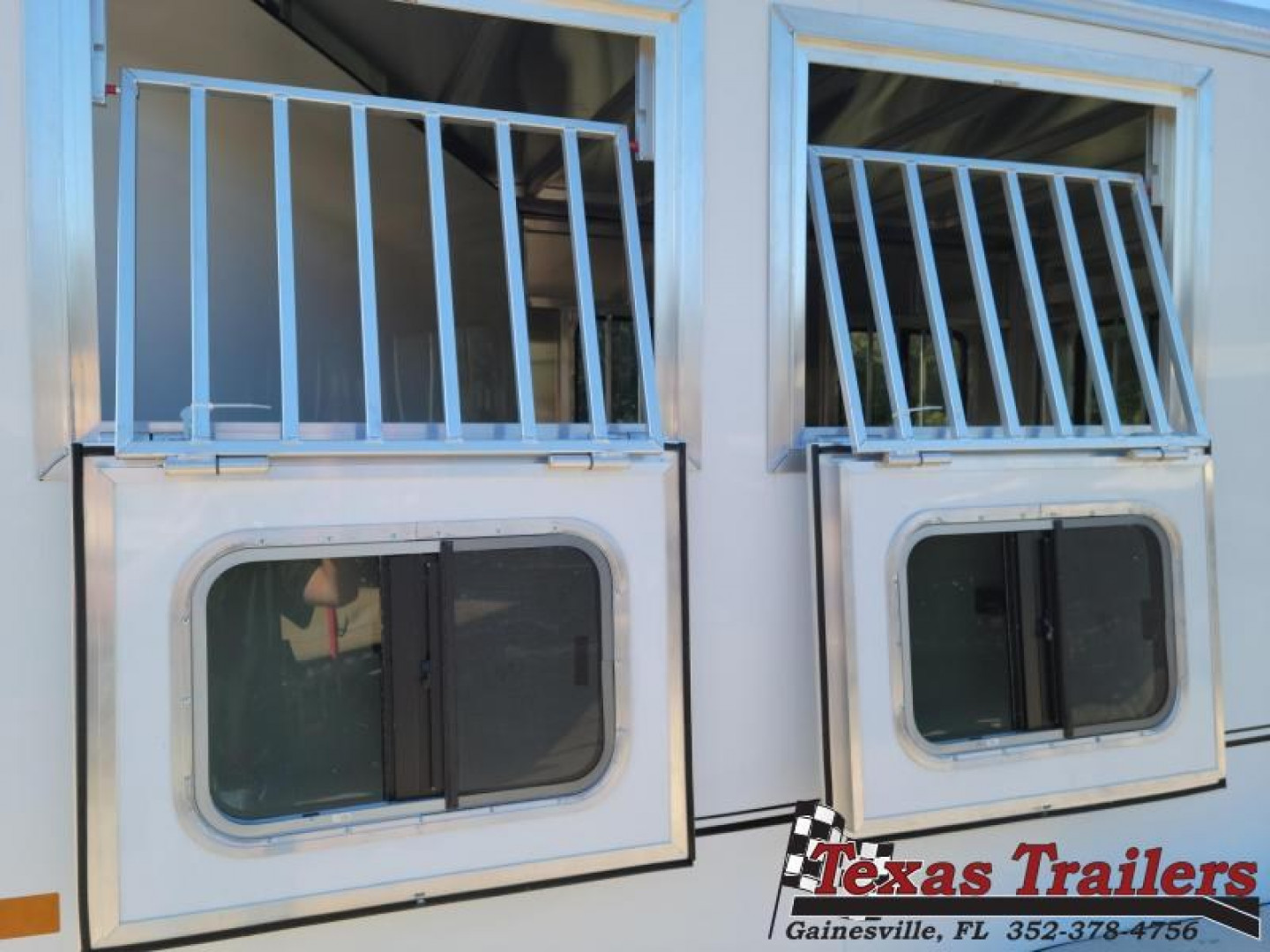 New STRD2HBP FRONTIER STRIDER 2 HORSE 6'8" X 11' ALUMINUM BUMPER PULL HORSE TRAILER W/ SPARE TIRE