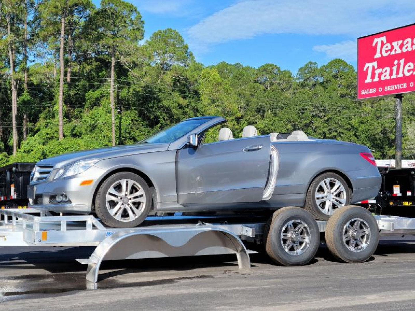 New MOCH8X20A MISSION 6'8" X 20' ALUMINUM CAR HAULER W/ 6' RAMPS