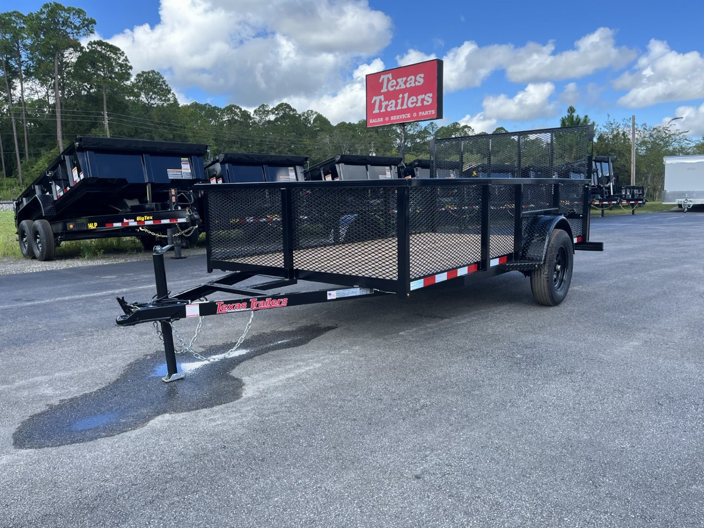 New LM61235 TEXAS TRAILERS 6'5" X 12' LAWN MAINTENANCE TRAILER