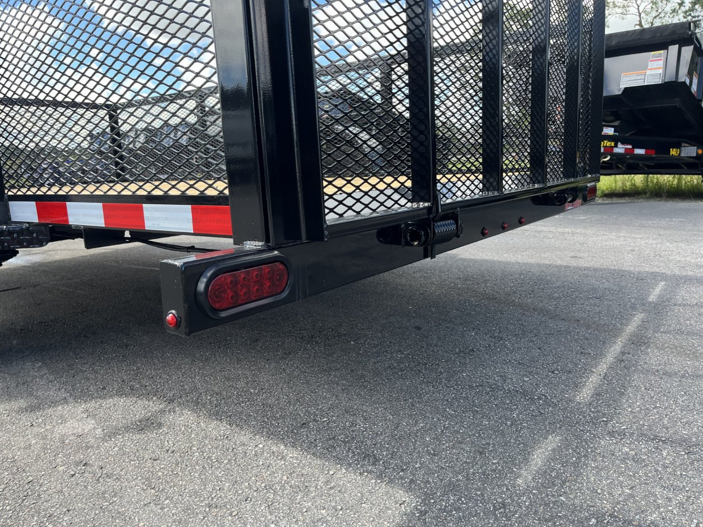 New LM61235 TEXAS TRAILERS 6'5" X 12' LAWN MAINTENANCE TRAILER