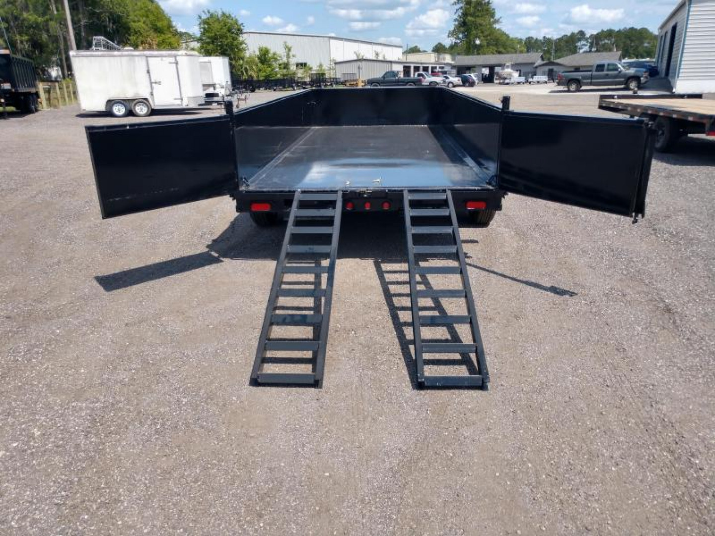 New 14LP-16BK6SIRPD BIG TEX 7' X 16' DUMP TRAILER W/ TARP & COMBO REAR GATE W/ 6' SLIDE IN RAMPS