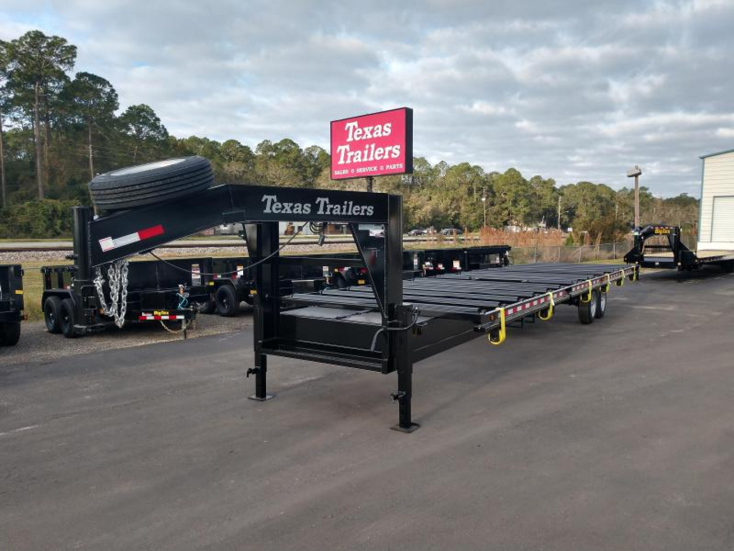 New CT3516G TEXAS TRAILERS 8.5' X 35' GOOSENECK ROLLER TRAILER