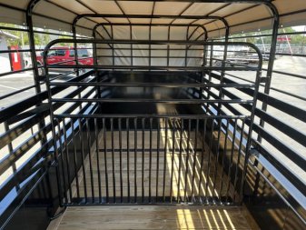 New ST1612G TEXAS TRAILERS 16' GOOSENECK STOCK TRAILER