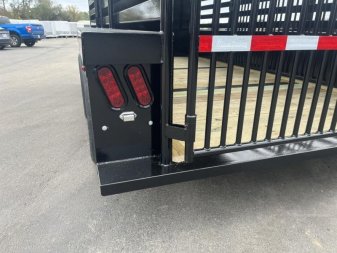 New ST1410B TEXAS TRAILERS 14' BUMPER PULL STOCK TRAILER