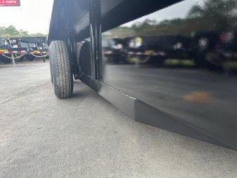 New ST1410B TEXAS TRAILERS 14' BUMPER PULL STOCK TRAILER