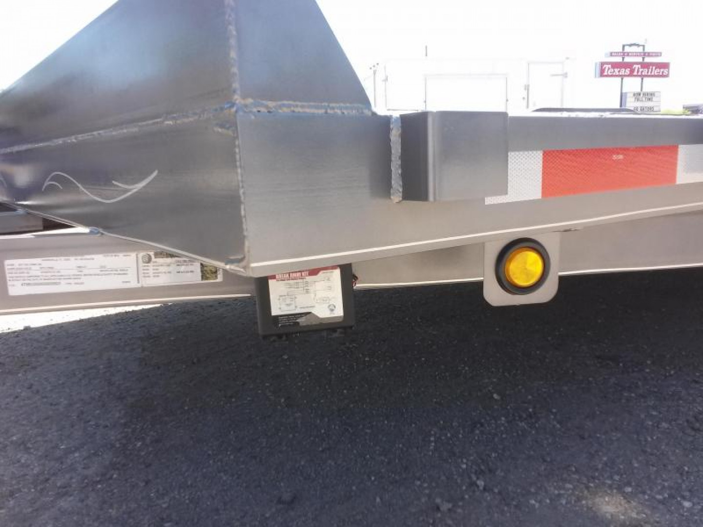 New CH2010 TEXAS TRAILERS 6'10" X 20' CAR HAULER W/ CUSTOM OPTIONS