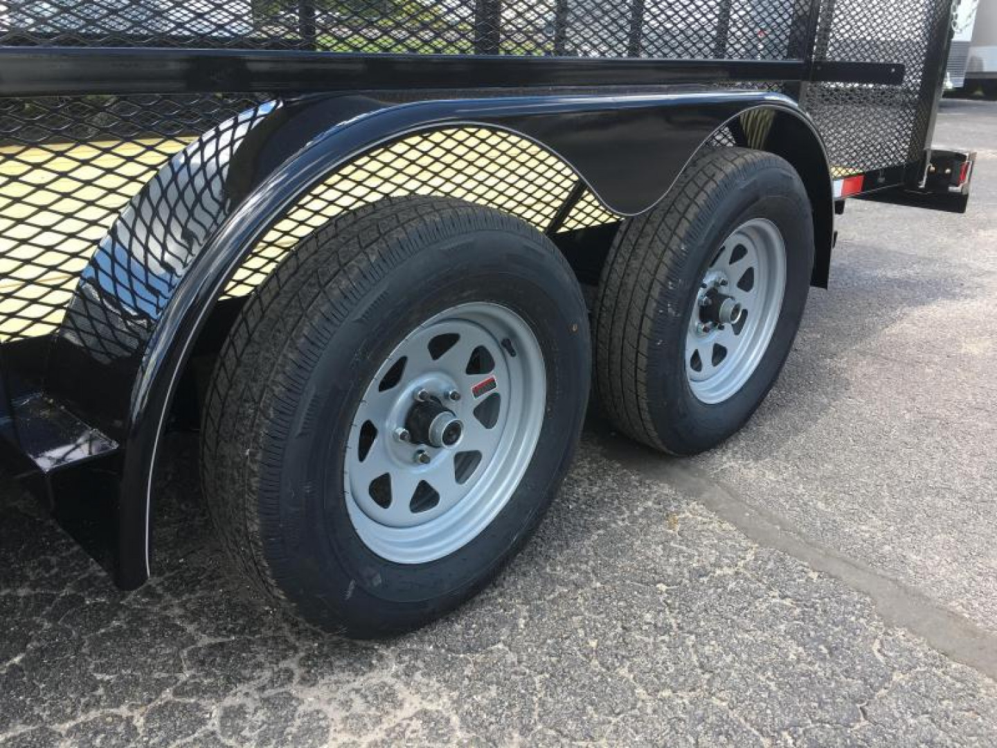 New LM61870 TEXAS TRAILERS 6'10" X 18' LAWN MAINTENANCE TRAILER