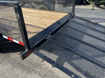 New LM61470 TEXAS TRAILERS 6'10" X 14' LAWN MAINTENANCE TRAILER