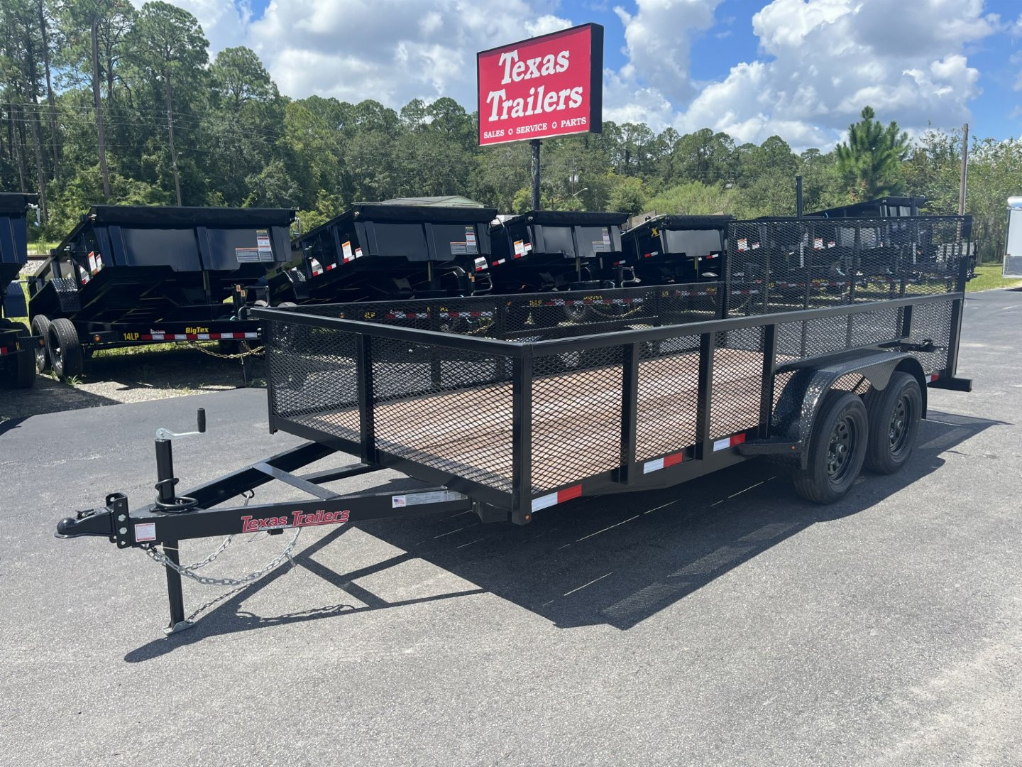 New LM61670 TEXAS TRAILERS 6'10" X 16' LAWN MAINTENANCE TRAILER