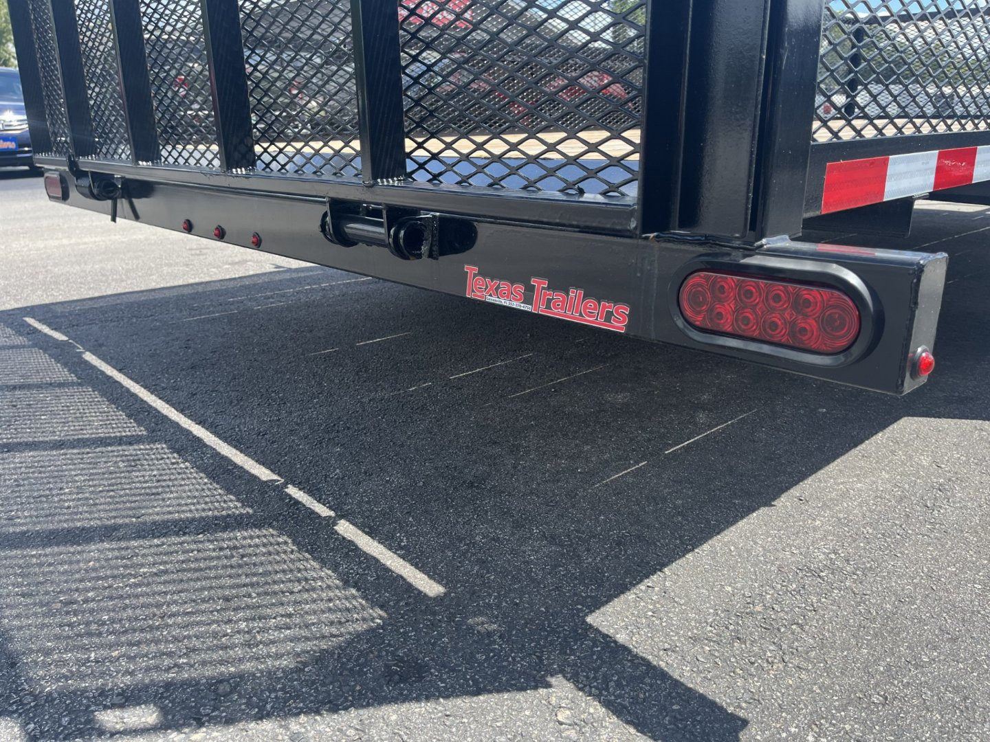 New LM61670 TEXAS TRAILERS 6'10" X 16' LAWN MAINTENANCE TRAILER