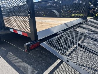 New LM61670 TEXAS TRAILERS 6'10" X 16' LAWN MAINTENANCE TRAILER