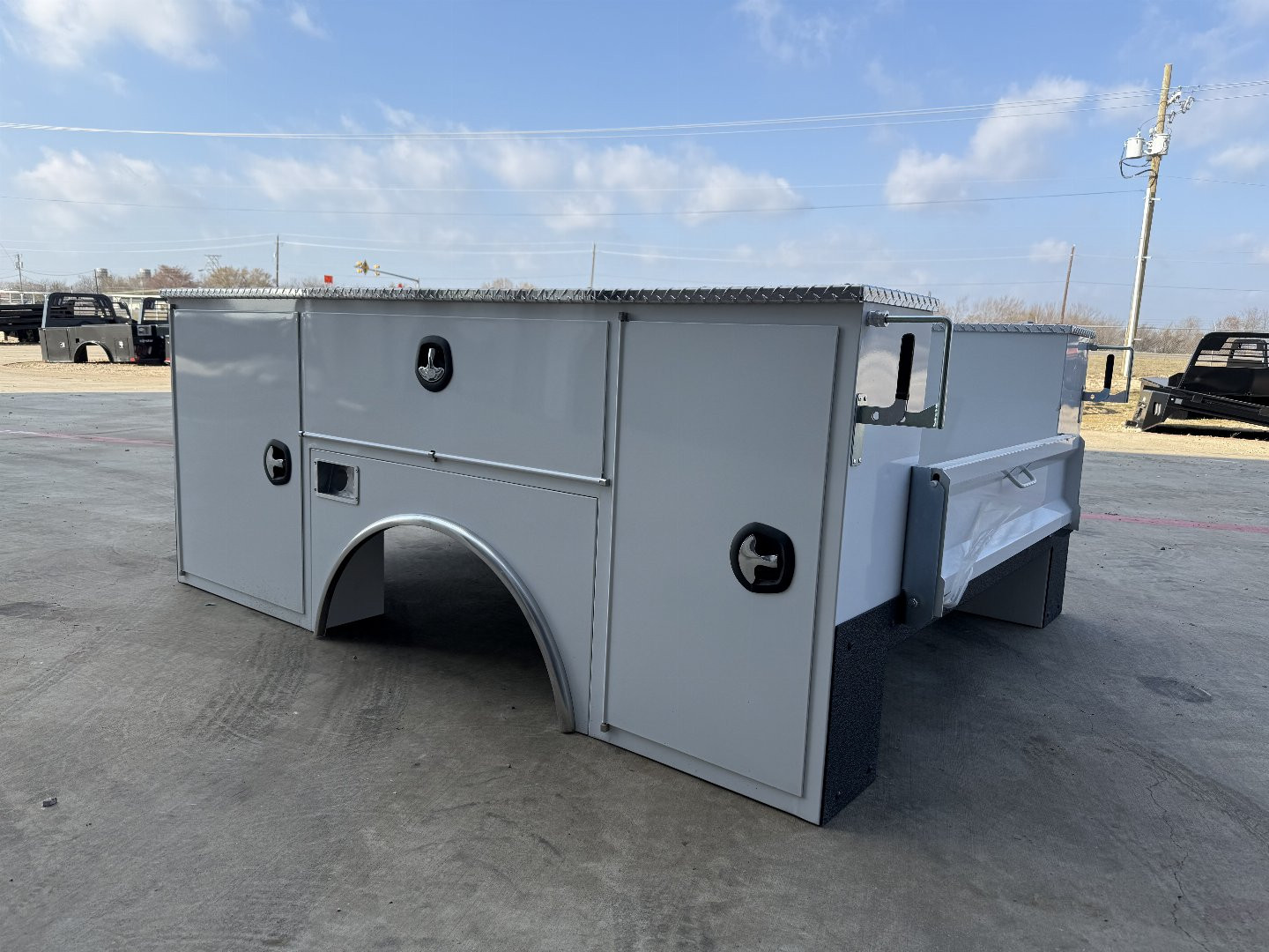 New 2025 CM Truck Beds CMG9878VVSSMLG2M Truck Bed 30536