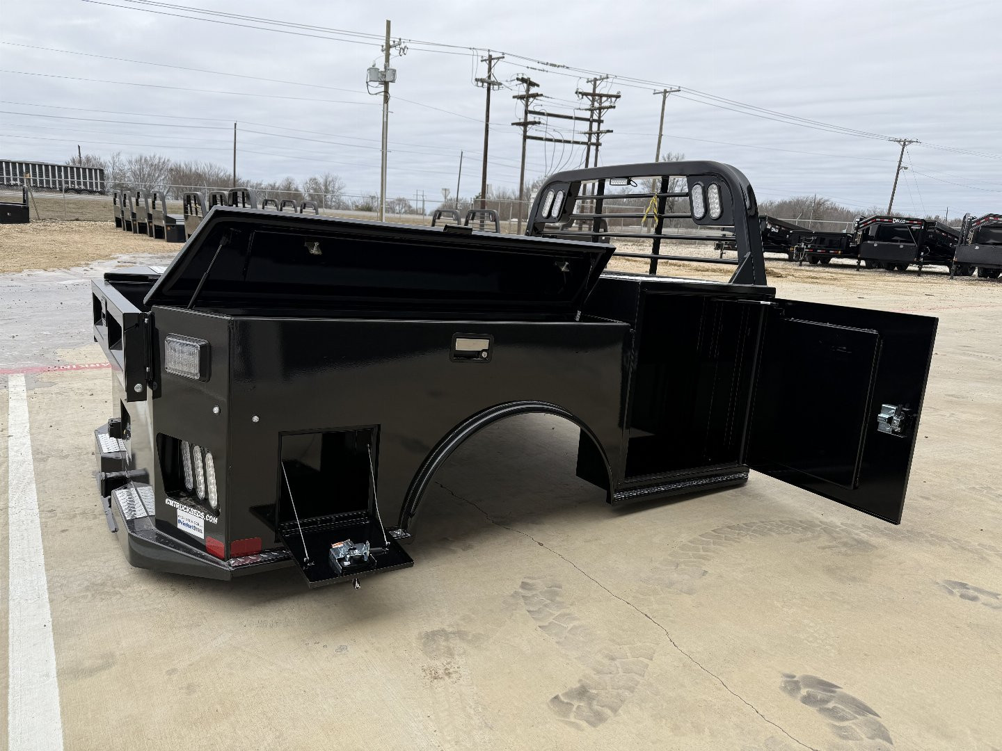 New 2025 CM Truck Beds TMX-02845742 Truck Bed