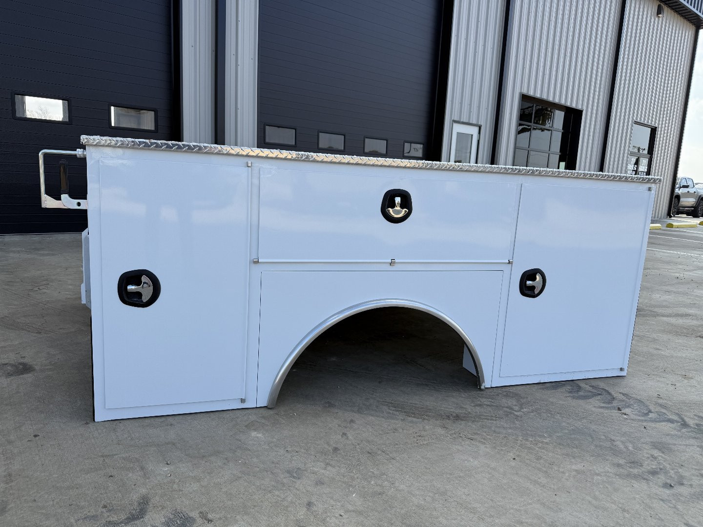 New 2025 CM Truck Beds CMG9878VVSSMLG2M Truck Bed