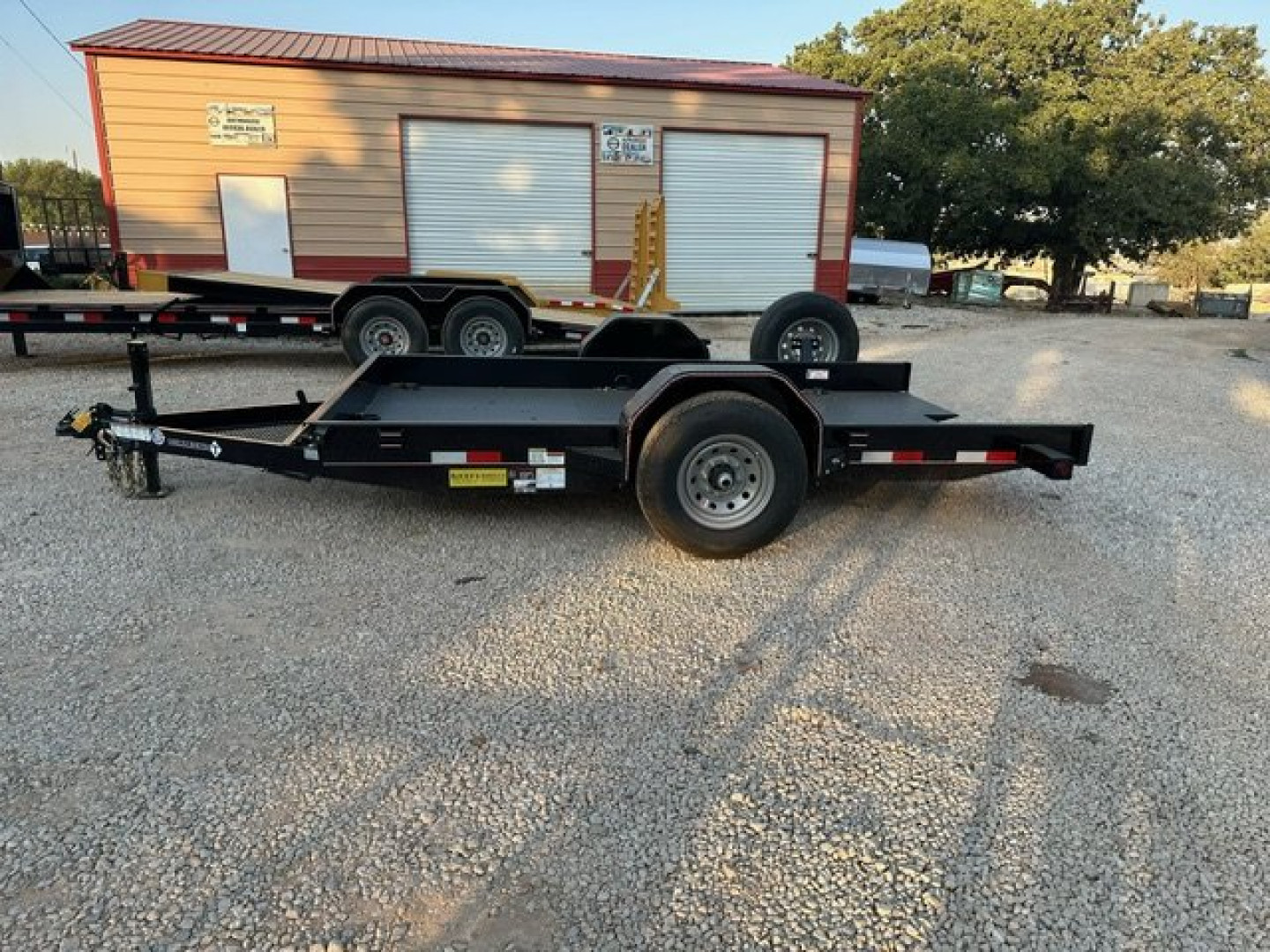 New 2024 Diamond T Scissor Lift Tilt Trailer