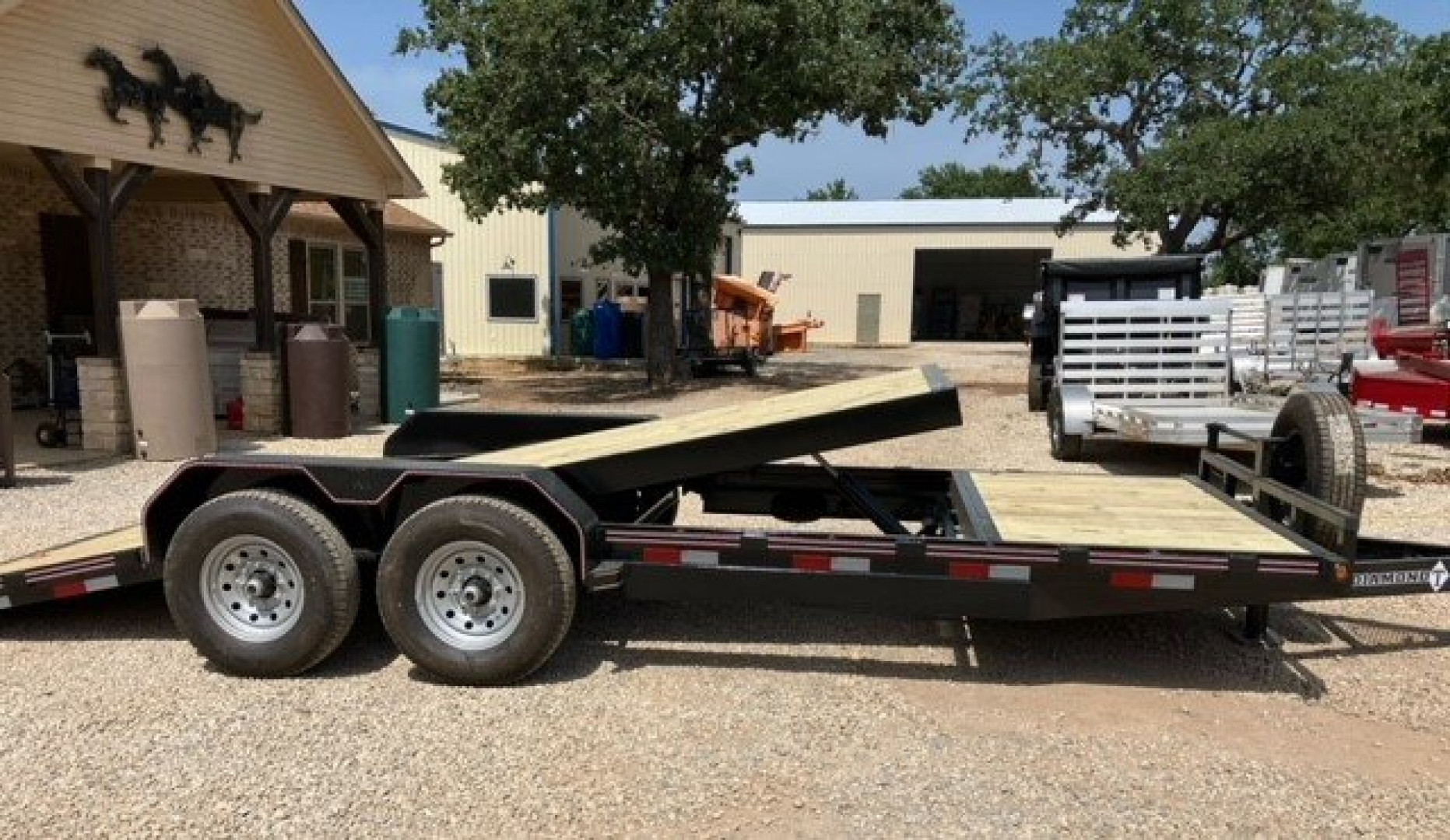 New 83"X20' SKP1406 Tilt Deck