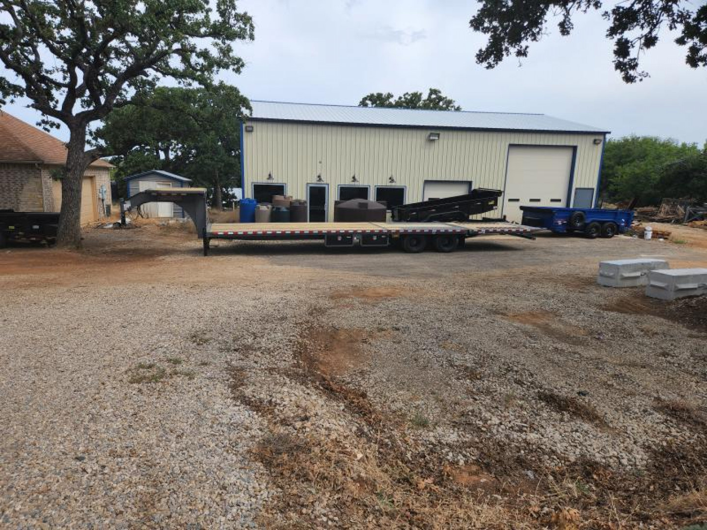 New 102" X 40' FBHB 40' GN Hydraulic Flatbed