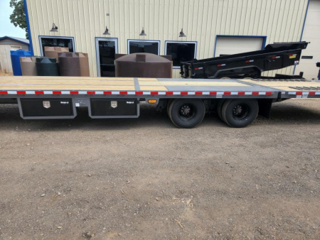 New 102" X 40' FBHB 40' GN Hydraulic Flatbed