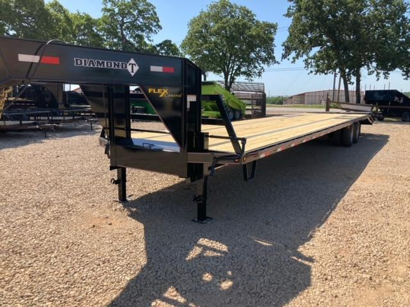New 102" X 40' Gooseneck Flat Bed Trailer