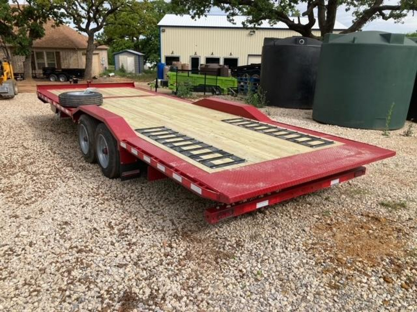 New 2022 MIDSOTA TBWB-24 Tilt Trailer