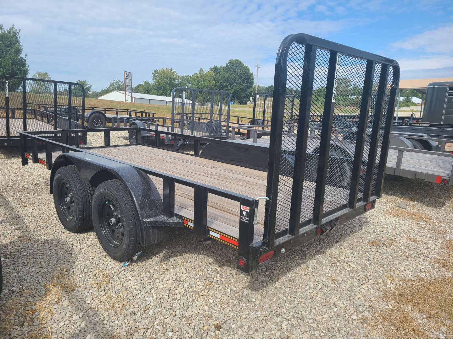 New Heartland 76x14 Tandem, 4'G, Black