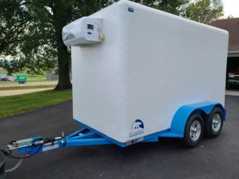 New Polar King REFRIGERATED 6' x 12', 4  thick roof/walls, 54  x 70  door, GVWR 7,000 lbs, Trailer weight 2,660 lb, Capacity load of 4,340 lbs, #706