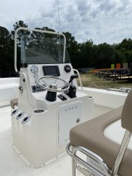 New 2023 OTHER B22CCR Bay Boat