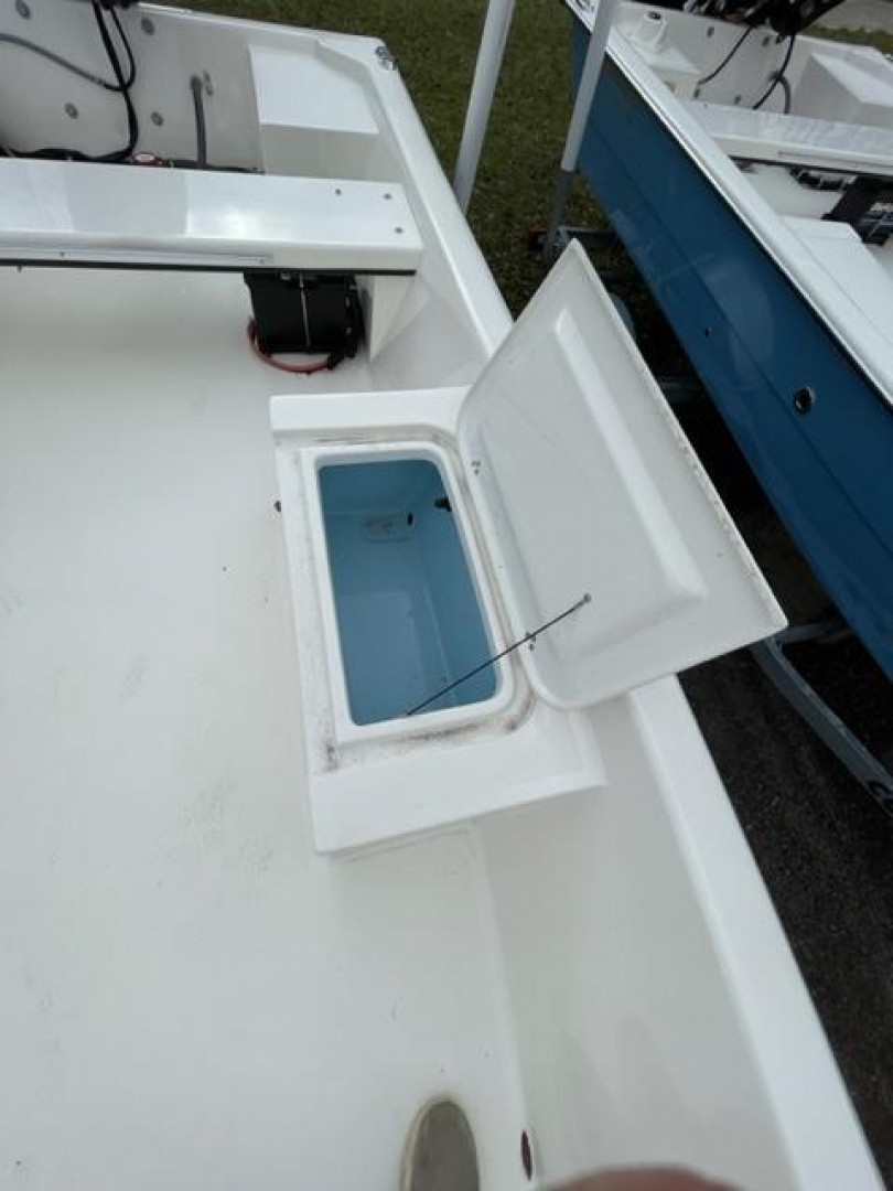 New 2023 STUMPNOCKER 174 TILLER Skiff Boat