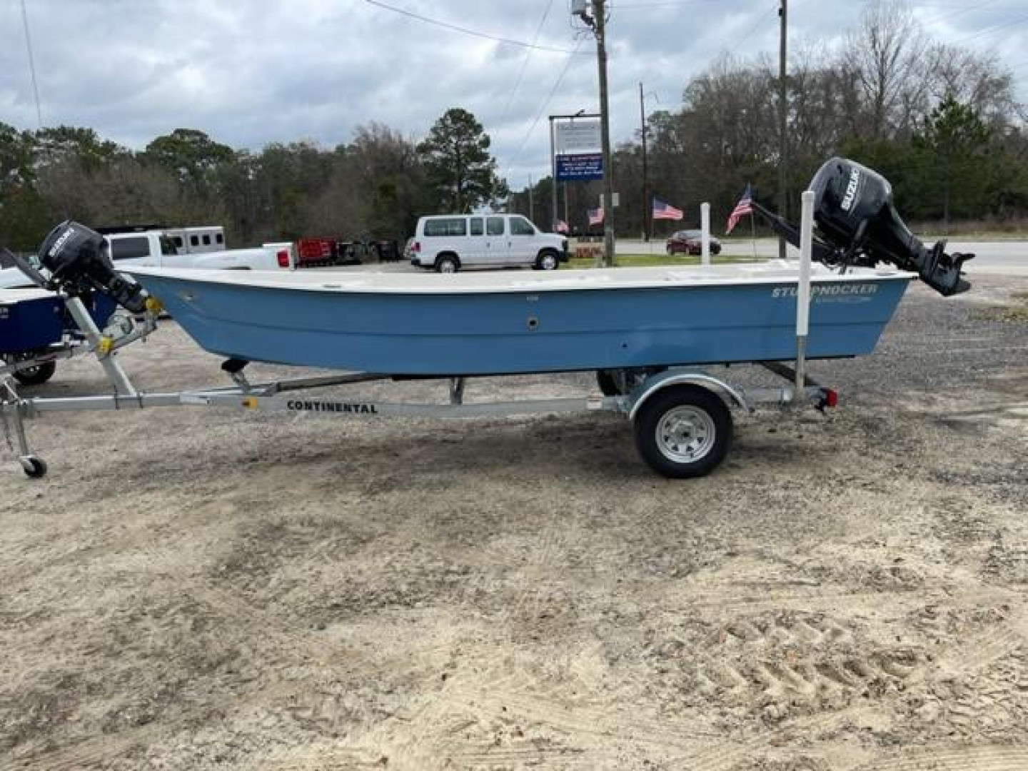 New 2023 STUMPNOCKER 174 TILLER Skiff Boat