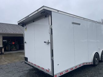 New 2025 Covered Wagon Trailers race Cargo / Enclosed Trailer-32'