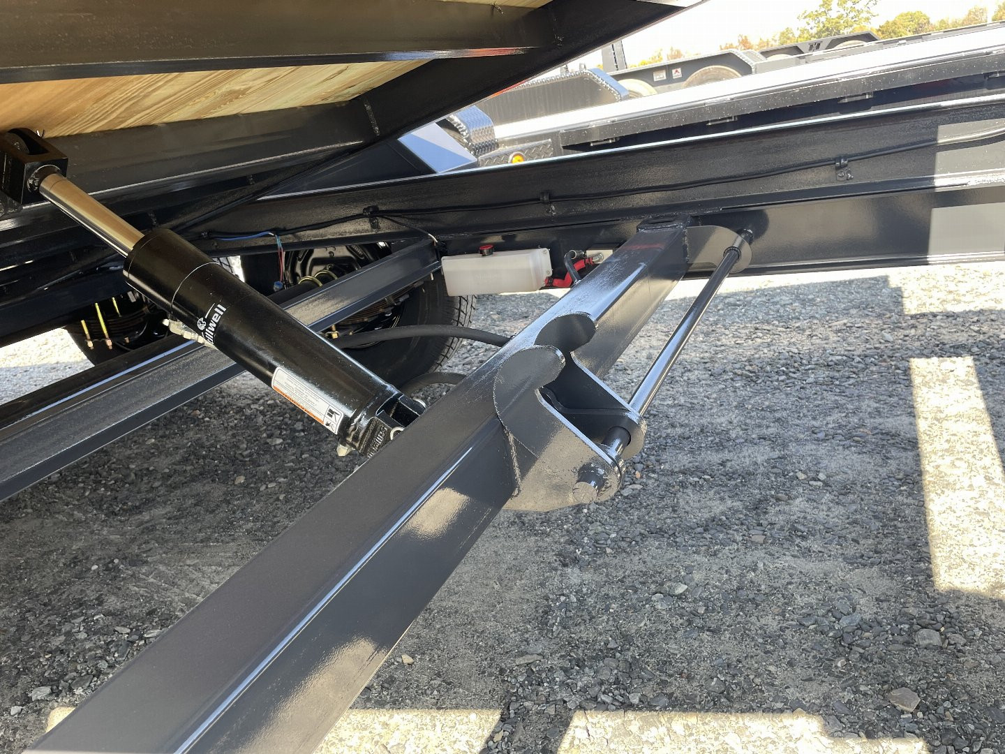 New 2025 Hillcrest Trailers tiltl Equipment Trailer-20'