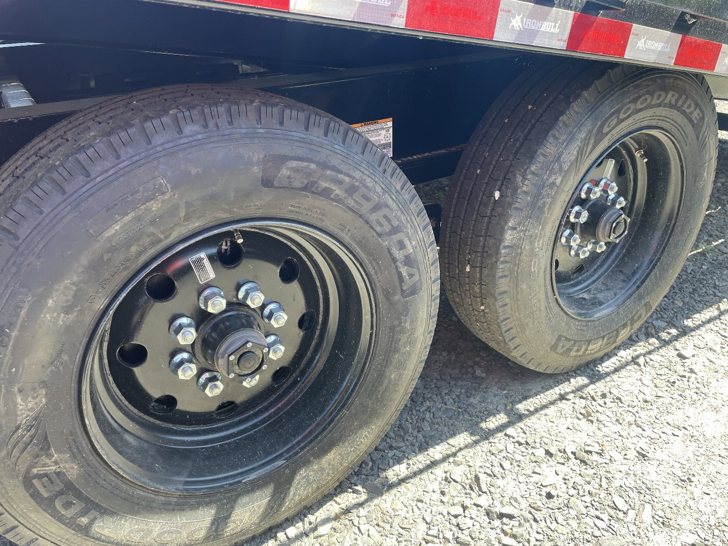 New 2025 Iron Bull power tilt Deckover Trailer-102" x 24'