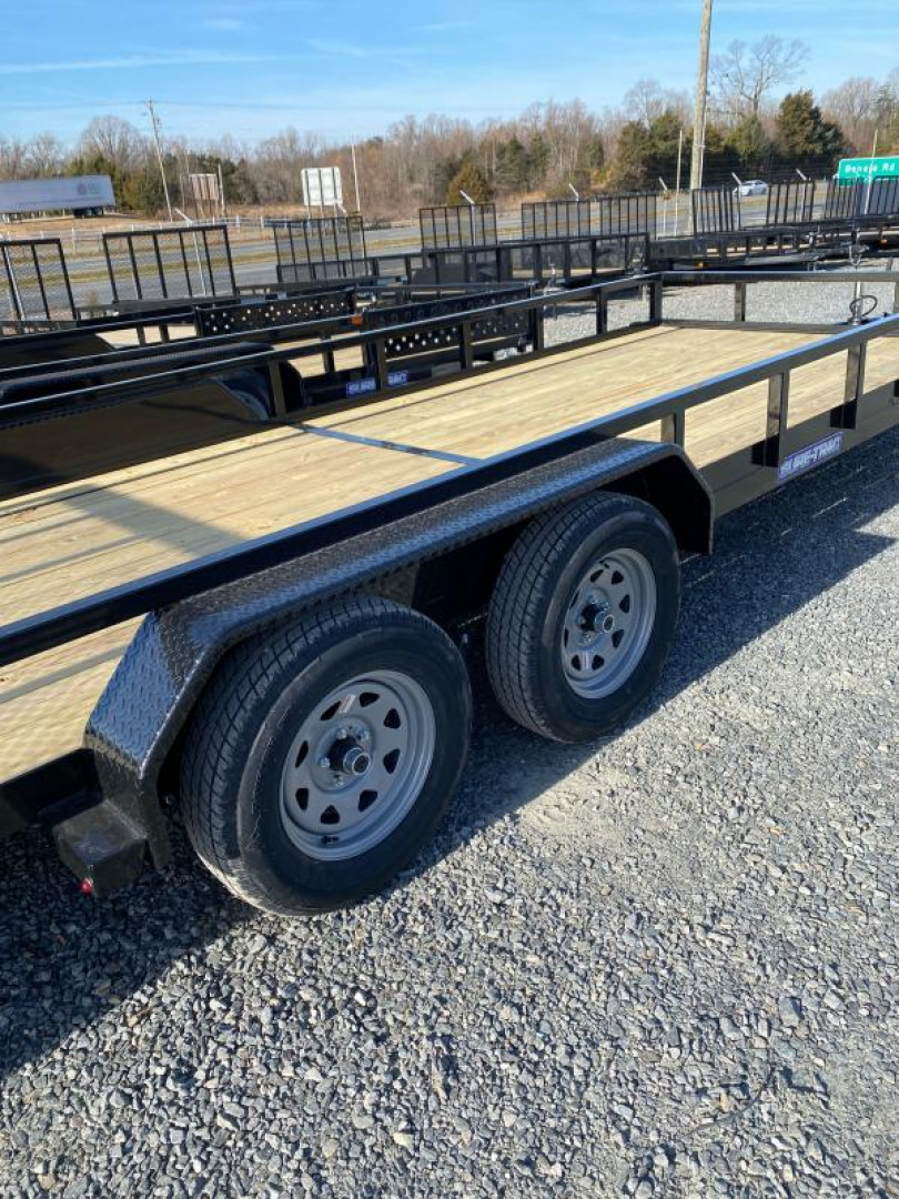 New 2025 SURE-TRAC ST8224TAT-B-070 Utility Trailer