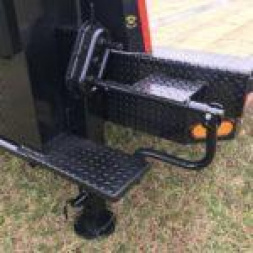 New 2026 Gatormade Trailers Gooseneck with Hydraulic Dovetail Gooseneck Bodies