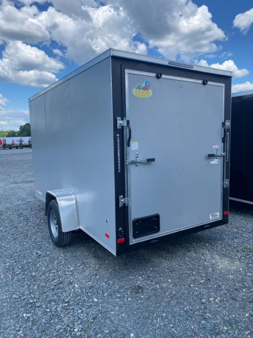 2026 Covered Wagon photo 3