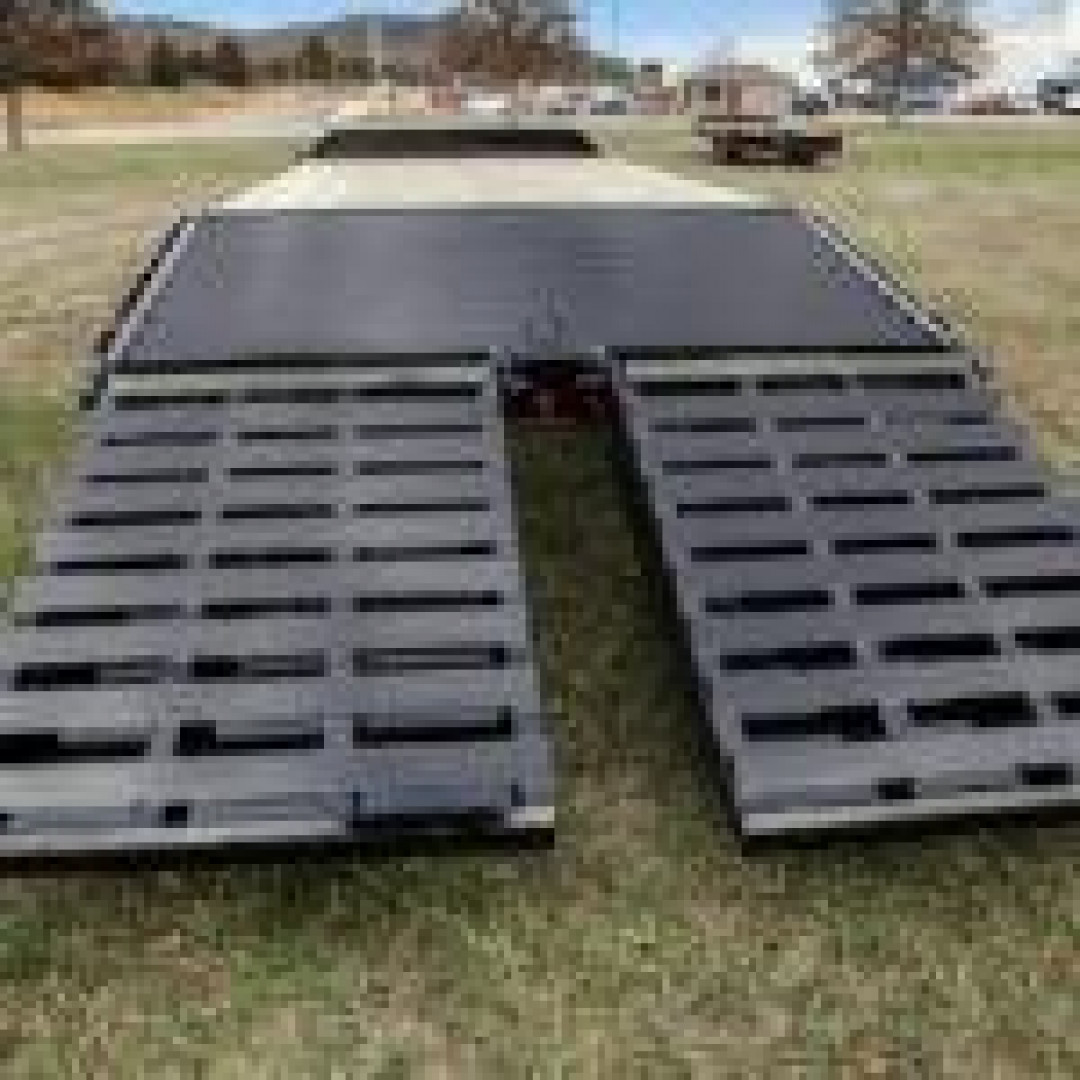 New 2025 GATORMADE TRAILERS Pintle Trailer Tandem Axle 14k GVWR Deckover Trailer-25'