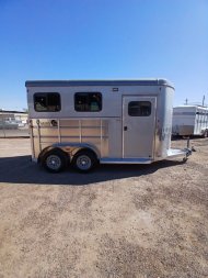 New 2025 MAVLITE DX 2H BP WARMBLOOD Horse Trailer