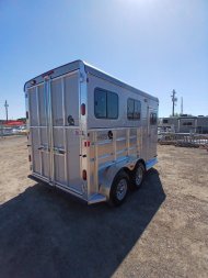 New 2025 MAVLITE DX 2H BP WARMBLOOD Horse Trailer